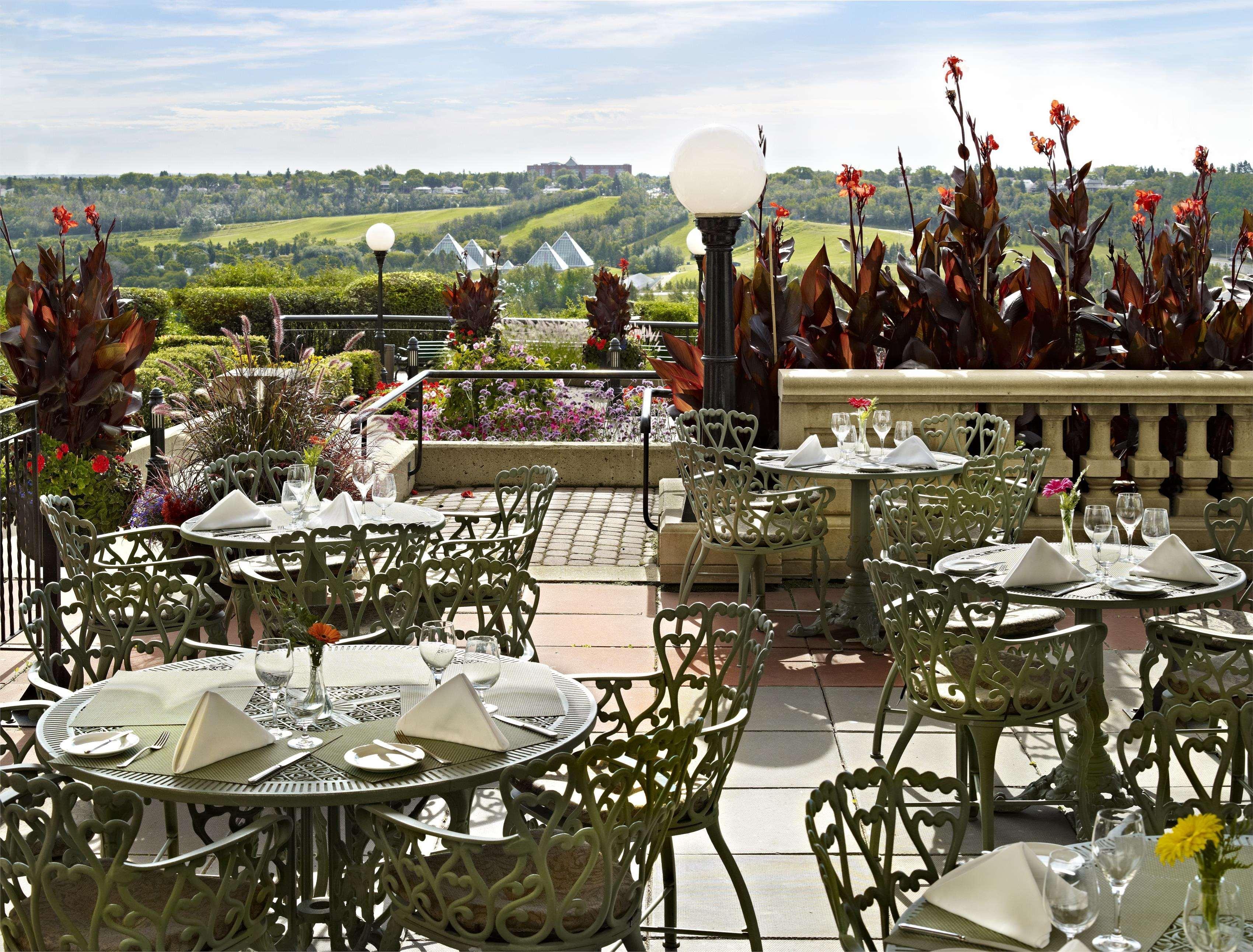 Fairmont Hotel Macdonald Edmonton Bagian luar foto