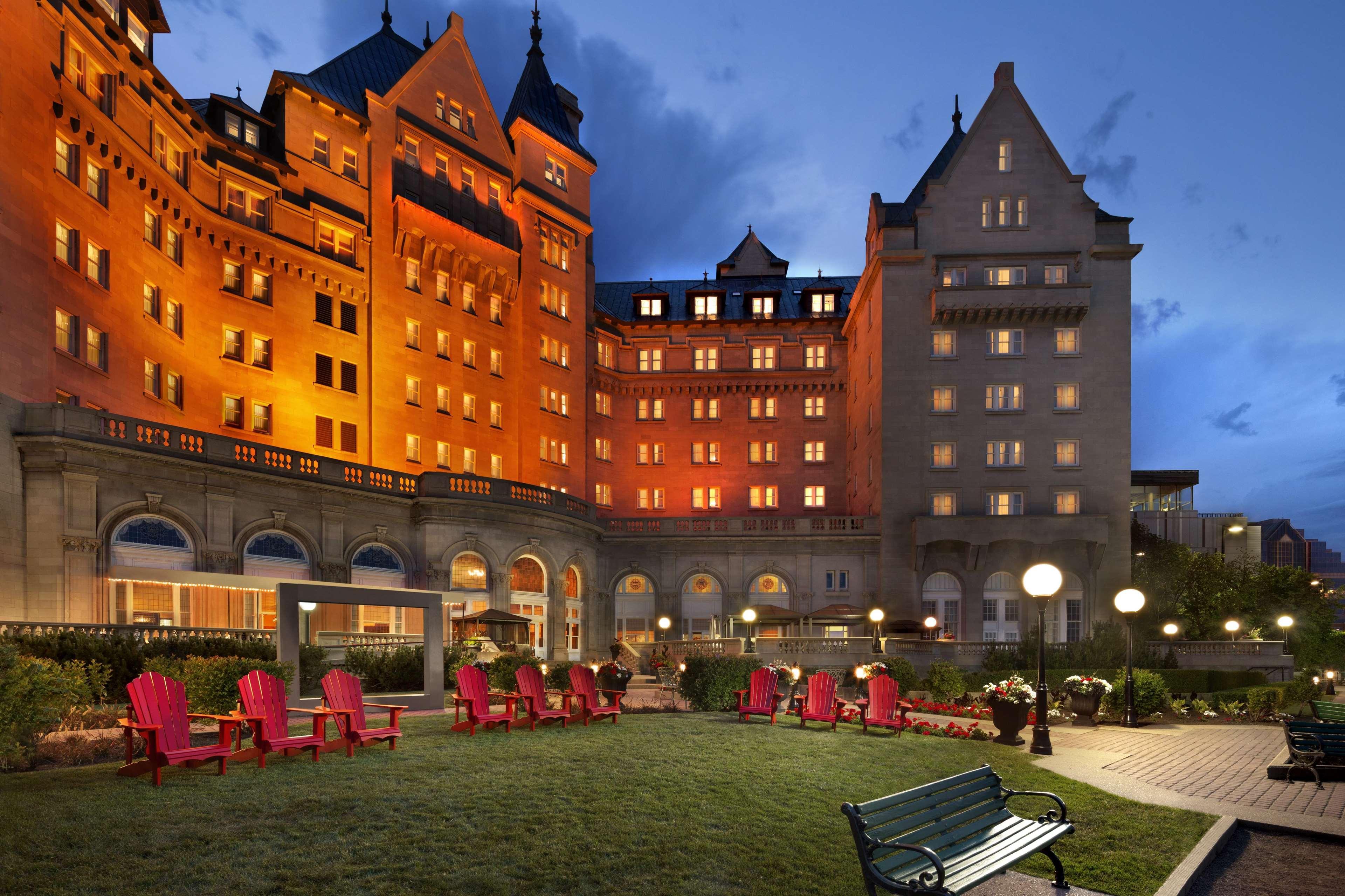 Fairmont Hotel Macdonald Edmonton Bagian luar foto