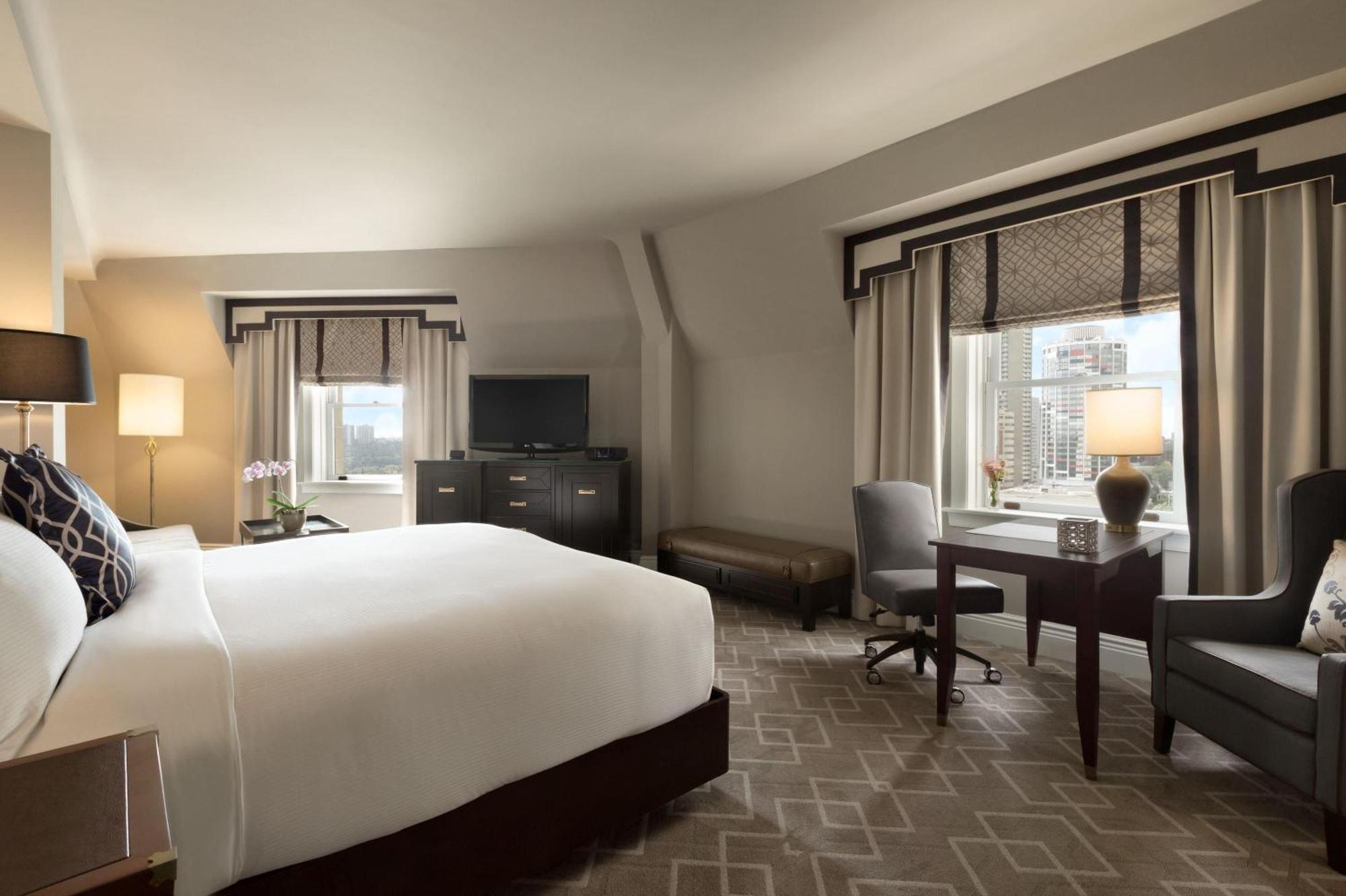 Fairmont Hotel Macdonald Edmonton Bagian luar foto